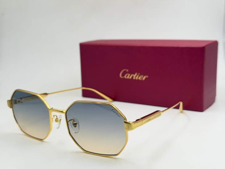 Picture of Cartier Sunglasses _SKUfw81853102fw
